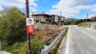 Land for sale in Marco de Canaveses, Portugal — €77,500
