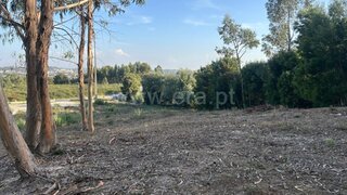 Land for sale in Paços de Ferreira, Portugal — €208,000