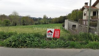 Land for sale in Santa Maria da Feira, Portugal — €110,000