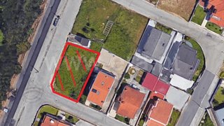 Land for sale in Vila Nova de Gaia, Portugal — €98,500
