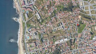 Land for sale in Vila Nova de Gaia, Portugal — €203,000