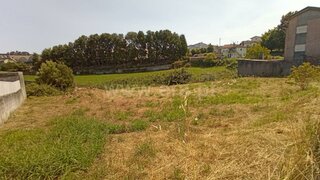 Land for sale in Santa Maria da Feira, Portugal — €47,500