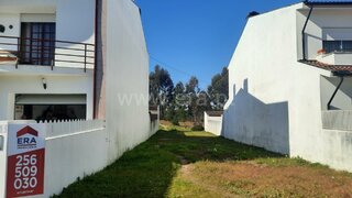 Land for sale in Ovar, Portugal — €53,000