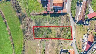 Land for sale in Felgueiras, Portugal — €59,500