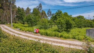 Land for sale in Paços de Ferreira, Portugal — €39,000
