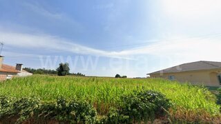 Land for sale in Oliveira de Azeméis, Portugal — €80,000