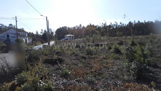 Land for sale in Oliveira de Azeméis, Portugal — €60,000