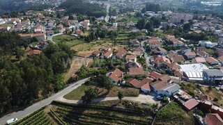 Land for sale in Vale de Cambra, Portugal — €75,000