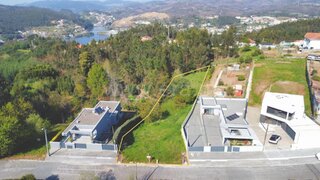 Land for sale in Vila Nova de Gaia, Portugal — €85,000