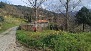 Land for sale in Marco de Canaveses, Portugal — €18,500