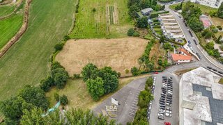 Land for sale in Santo Tirso, Portugal