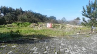 Land for sale in Oliveira de Azeméis, Portugal — €35,000