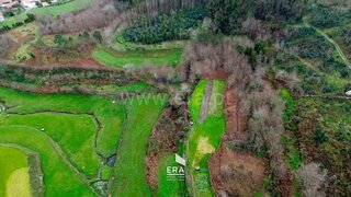 Terreno em Santo Tirso