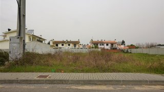 Land for sale in Oliveira do Bairro, Portugal — €38,000