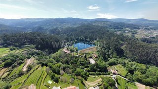 Land for sale in Vale de Cambra, Portugal — €35,000