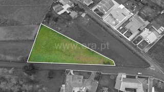 Land for sale in Santa Maria da Feira, Portugal — €74,000