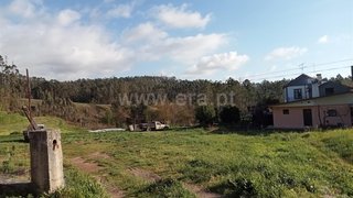 Land for sale in Oliveira de Azeméis, Portugal — €61,000
