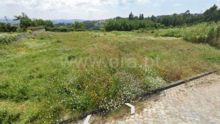 Land for sale in Paredes, Portugal — €100,000