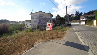 Land for sale in Oliveira de Azeméis, Portugal — €76,500