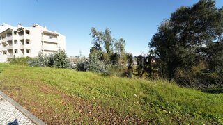 Land for sale in Oliveira de Azeméis, Portugal — €87,500