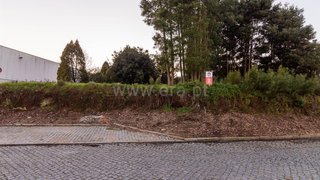 Land for sale in Vila Nova de Gaia, Portugal — €78,000