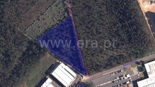 Land for sale in Oliveira de Azeméis, Portugal — €173,000