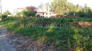 Land for sale in Oliveira de Azeméis, Portugal — €16,000