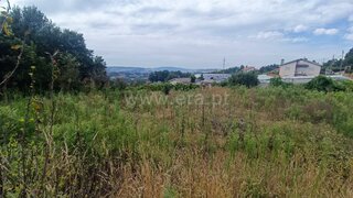 Land for sale in Felgueiras, Portugal — €115,000