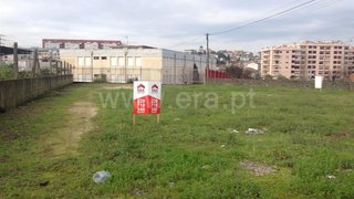 Land for sale in Gondomar, Portugal — €300,000
