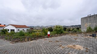 Land for sale in Trofa, Portugal — €140,000