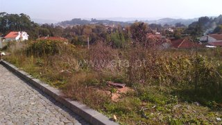 Land for sale in Vila Nova de Gaia, Portugal — €300,000