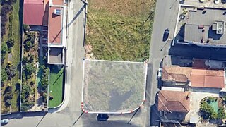 Land for sale in Santa Maria da Feira, Portugal — €65,000
