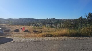 Land for sale in Amarante, Portugal — €49,900