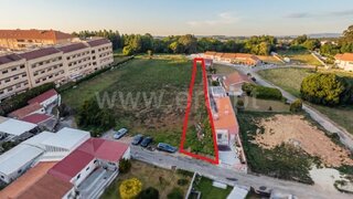 Land for sale in Vila Nova de Gaia, Portugal — €320,000