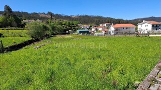 Land for sale in Vale de Cambra, Portugal — €212,500