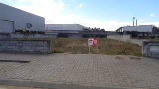 Land for sale in Oliveira de Azeméis, Portugal — €113,000