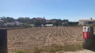 Land for sale in Estarreja, Portugal — €49,000