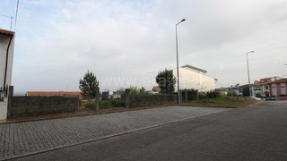 Land for sale in Vila Nova de Gaia, Portugal — €130,000