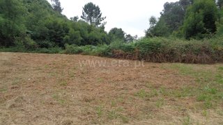 Land for sale in Oliveira de Azeméis, Portugal — €31,000