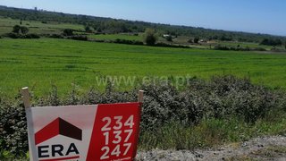 Land for sale in Estarreja, Portugal — €275,000
