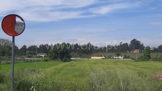 Land for sale in Oliveira de Azeméis, Portugal — €250,000
