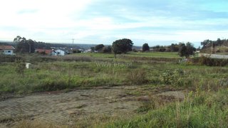 Land for sale in Oliveira de Azeméis, Portugal — €31,150