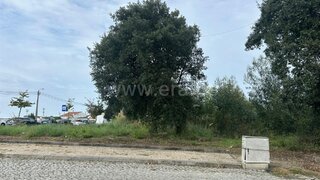 Land for sale in Vila Nova de Gaia, Portugal — €550,000