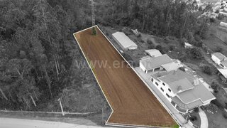 Land for sale in Oliveira de Azeméis, Portugal — €40,000