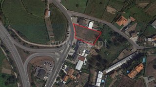Land for sale in Lousada, Portugal — €135,000