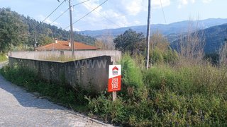 Land for sale in Marco de Canaveses, Portugal — €34,500