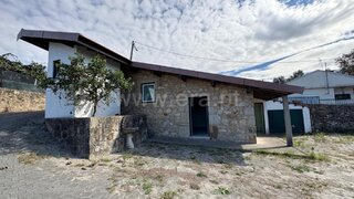 Land for sale in Oliveira de Azeméis, Portugal — €190,000