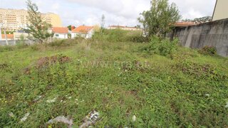 Land for sale in Gondomar, Portugal — €219,000