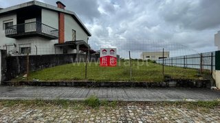 Land for sale in Gondomar, Portugal — €75,000