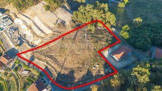 Land for sale in Felgueiras, Portugal — €140,000